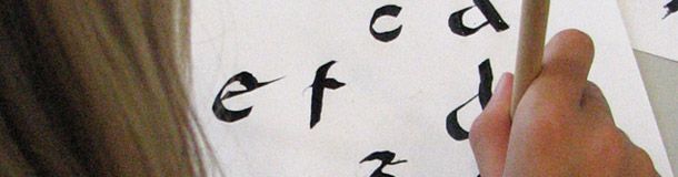 Écrire comme au Moyen-Âge